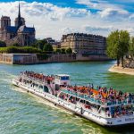 Cruise on the Seine - discounted tickets and a guide